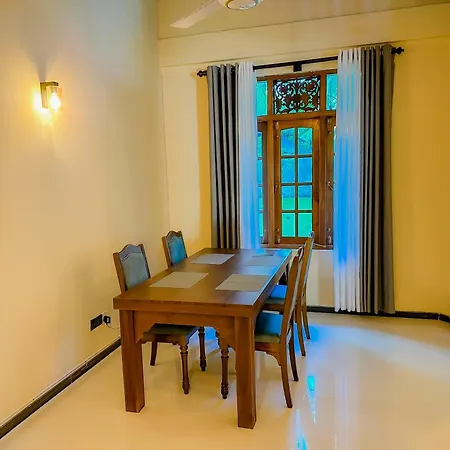 Solace Inn Residence - 5 Min Walk To Beach Tangalle Exterior photo
